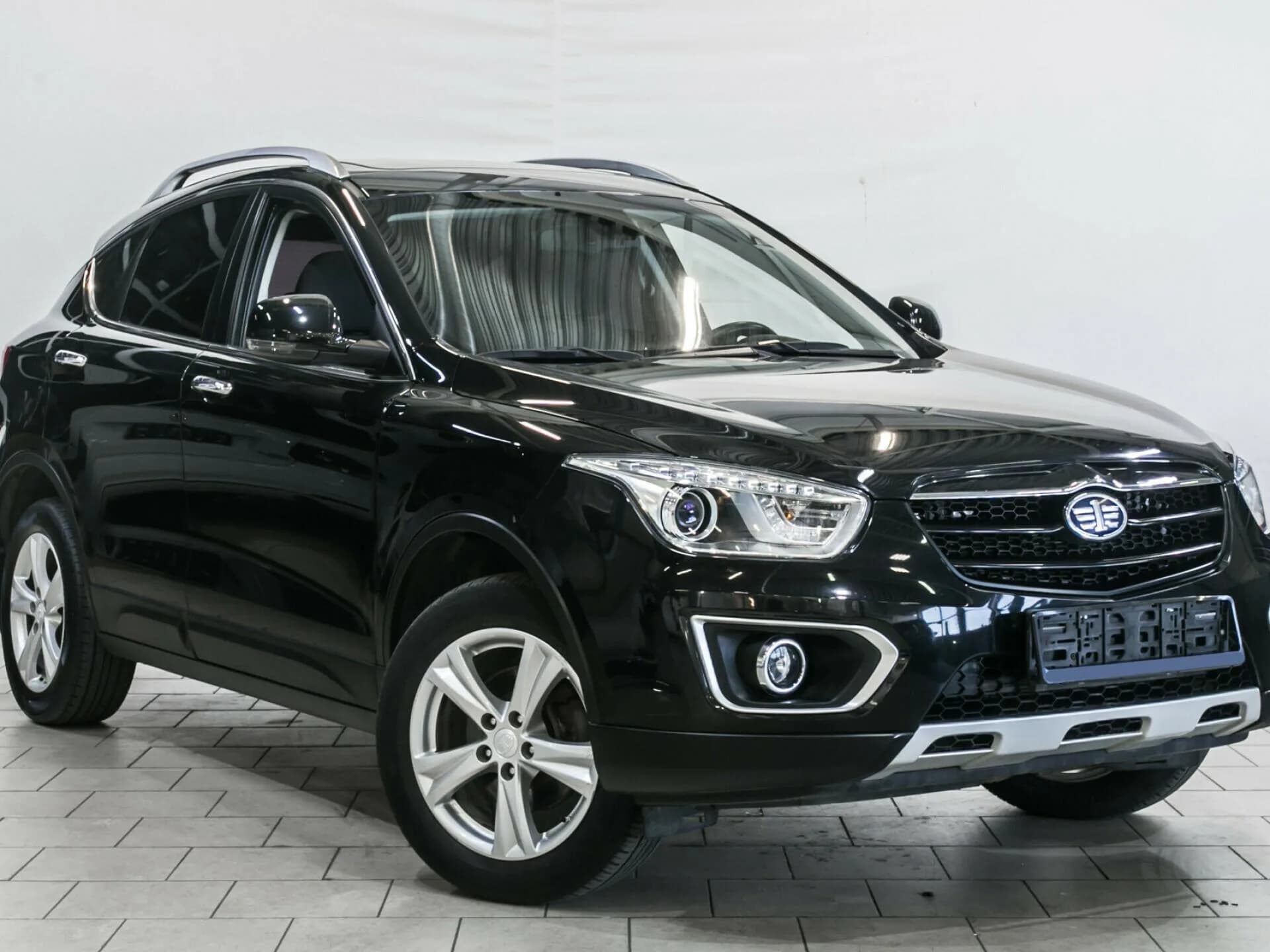 FAW Besturn X80, I — фото 1