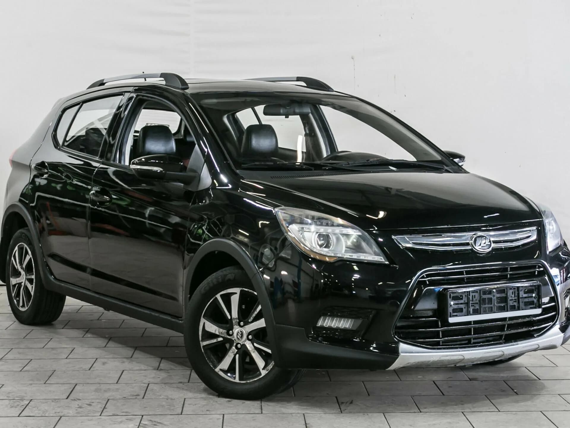 Lifan X50 — фото 1