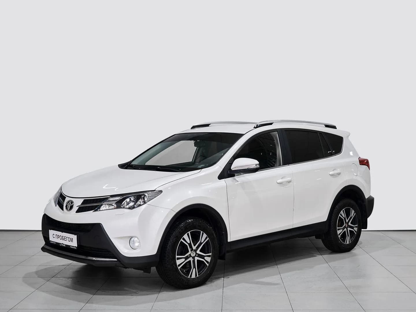 Toyota RAV4, IV (XA40) — фото 1